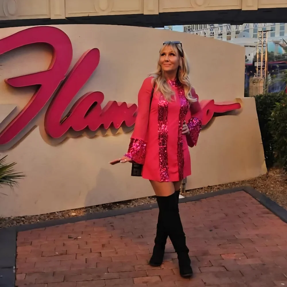 Weissman Vibrant Pink Dancewear - Picture 1 of 7